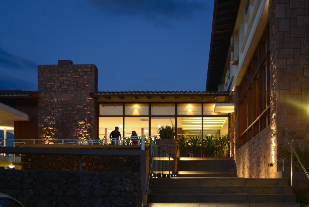 Hotel 15 De Mayo วิญาการ์ลอสปาซ ภายนอก รูปภาพ